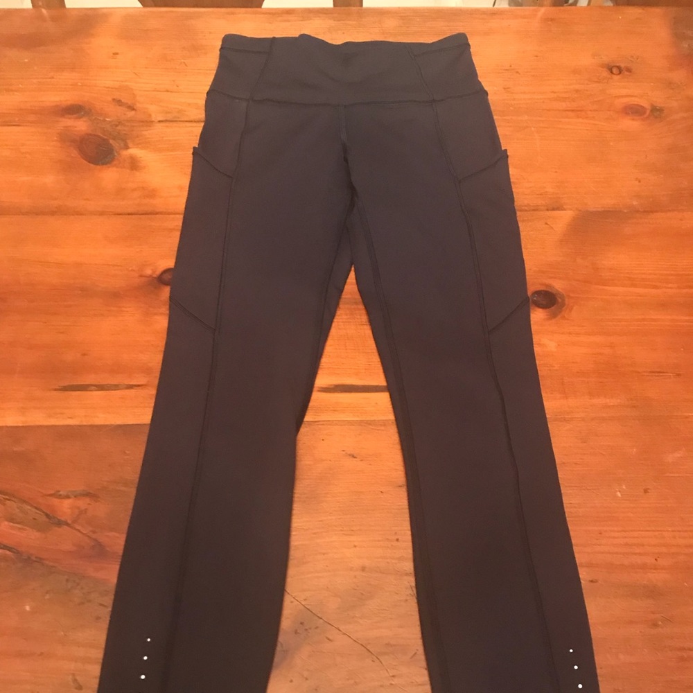 Fast and free 7/8 tight- size 4 - midnight